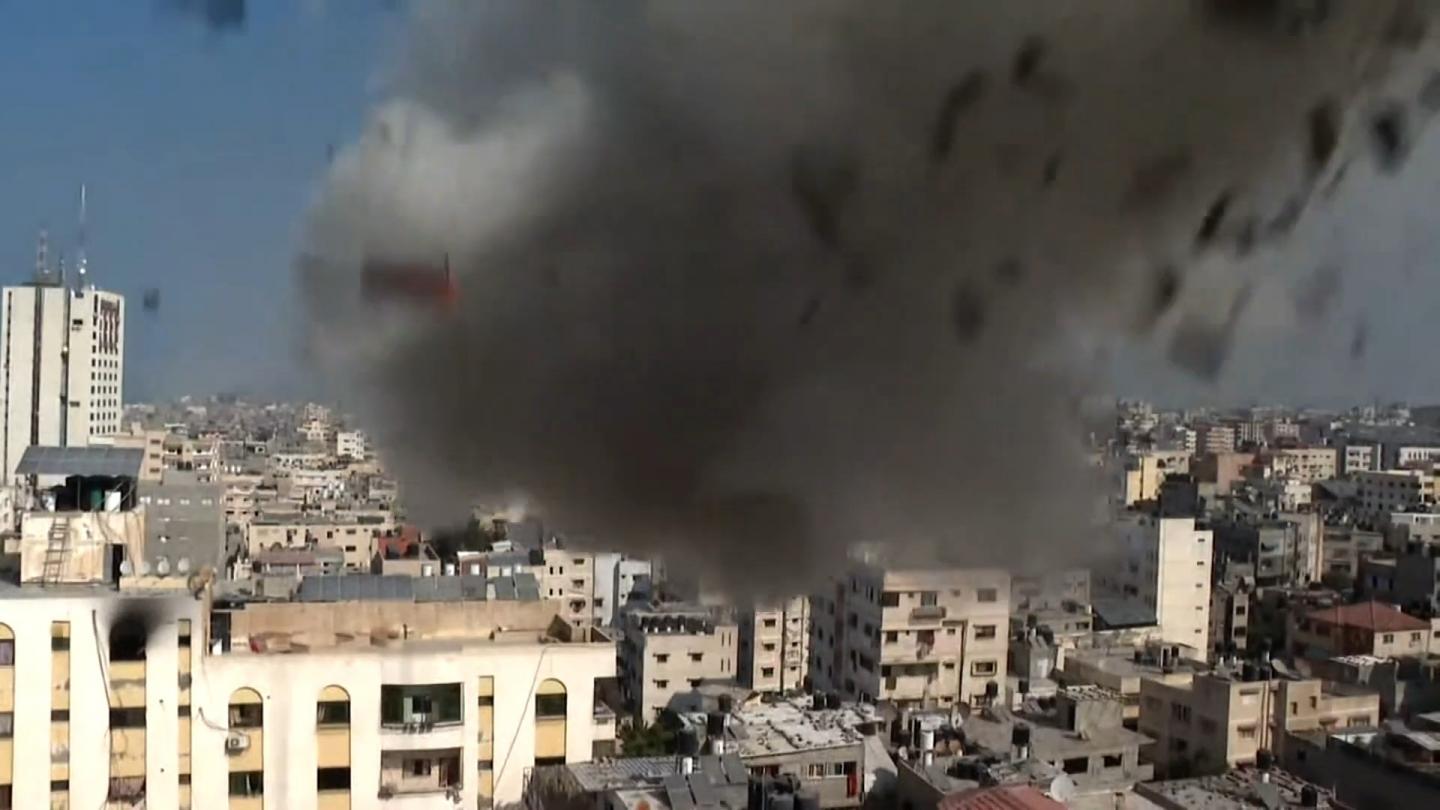 Klicke auf die Grafik für eine vergrößerte Ansicht

Name: 1.jpg
Ansichten: 19
Größe: 96,5 KB
ID: 715